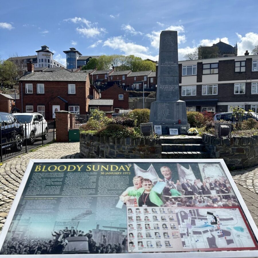 Il memoriale del Bloody Sunday a Rossville Street nel quartiere Bogside a Derry.