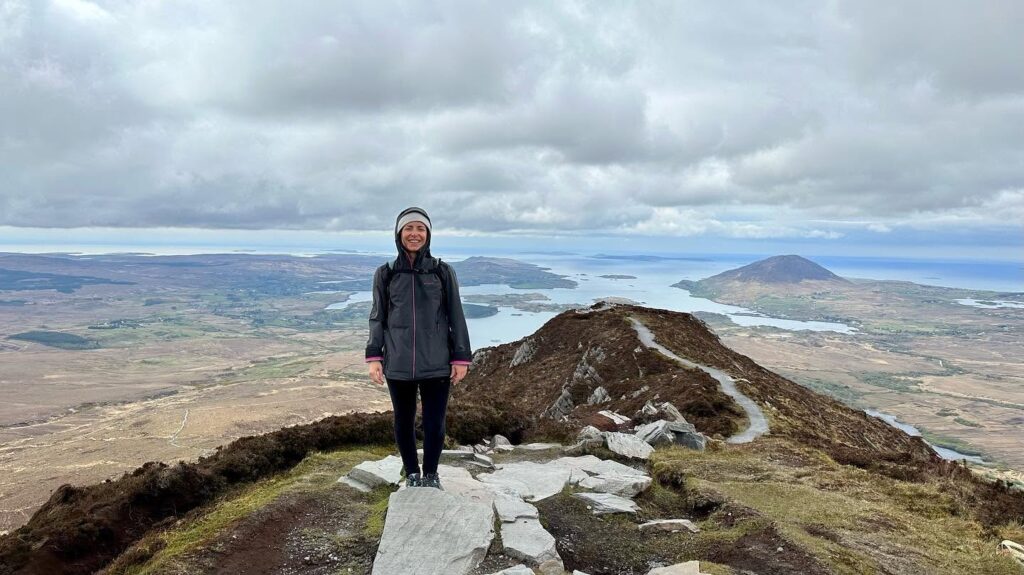 ista panoramica a 360 gradi dalla cima di diamond hill nel connemara national park