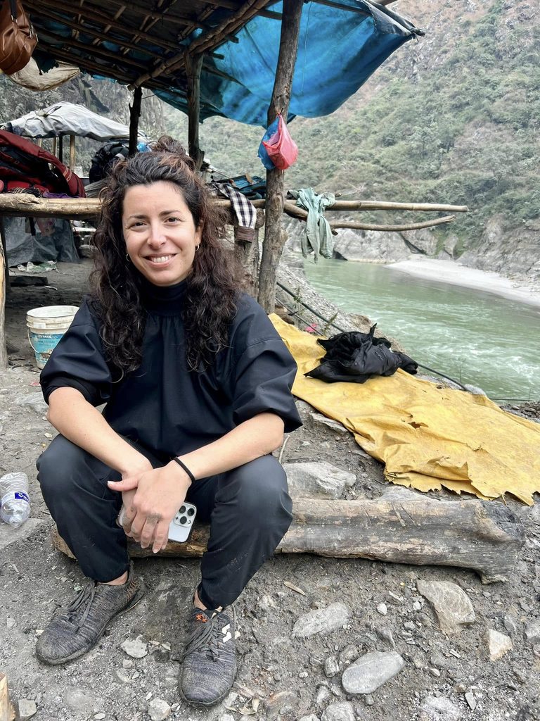 Io dopo aver fatto rafting tra le rapide del fiume Trishuli a Charaudi in Nepal